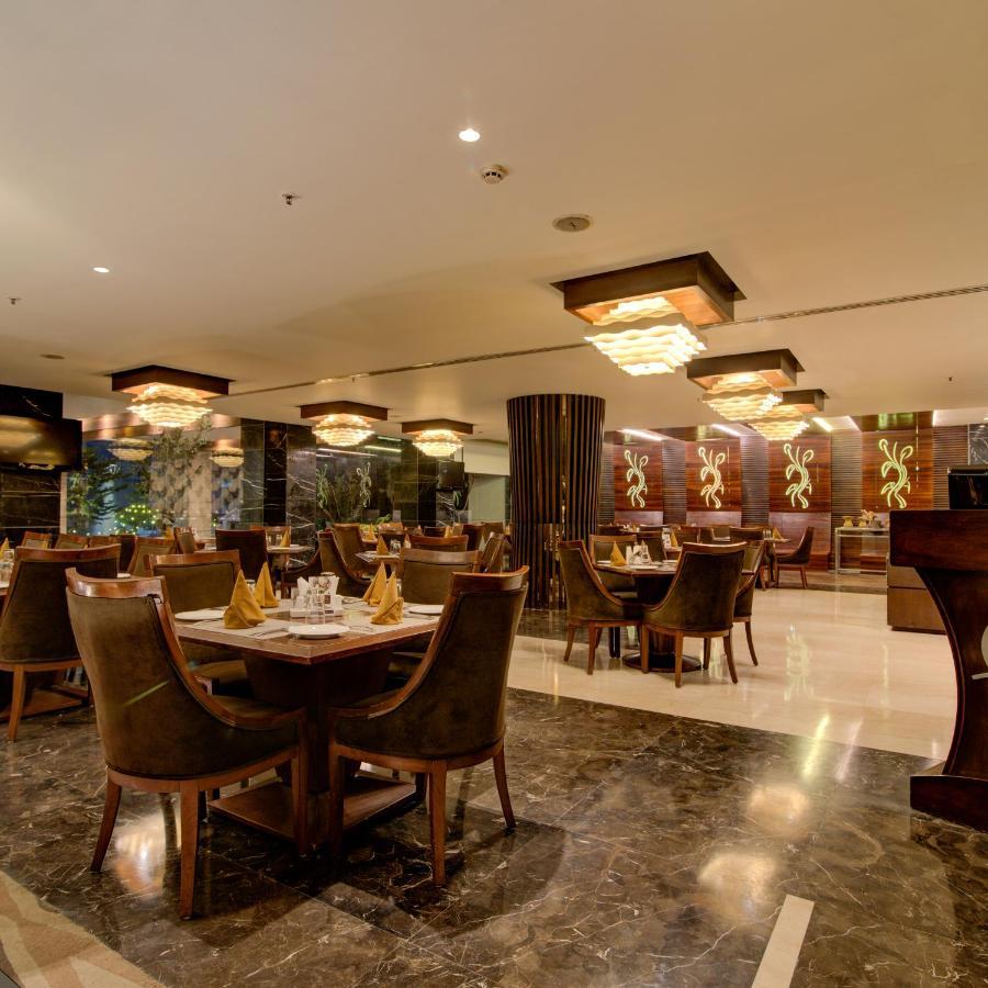 Hotel Godwin Haridwār Esterno foto